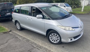 
									Toyota Previa 2010 Self Contained Campervan full								