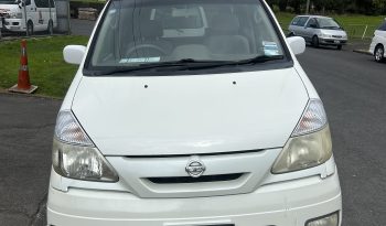 
									Nissan Serena 2004 Self Contained Campervan full								